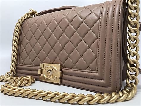 boy chanel bag 2018|Chanel boy bag beige.